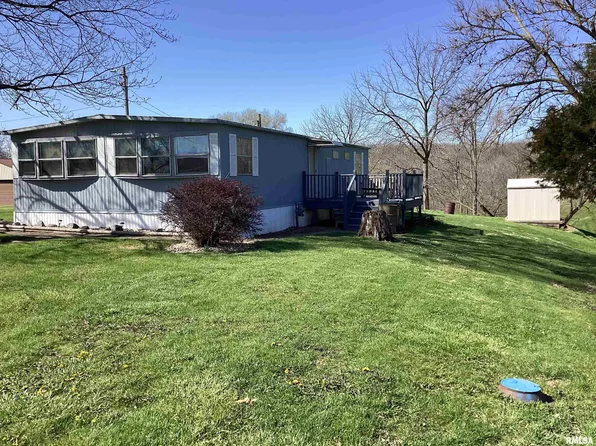 702 N Pekin Ln, Hanna City, IL 61536