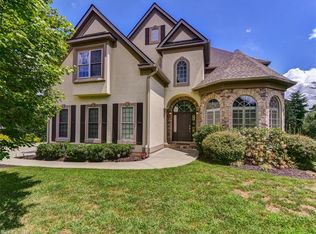 6 Sterling Run Dr, Fletcher, NC 28732