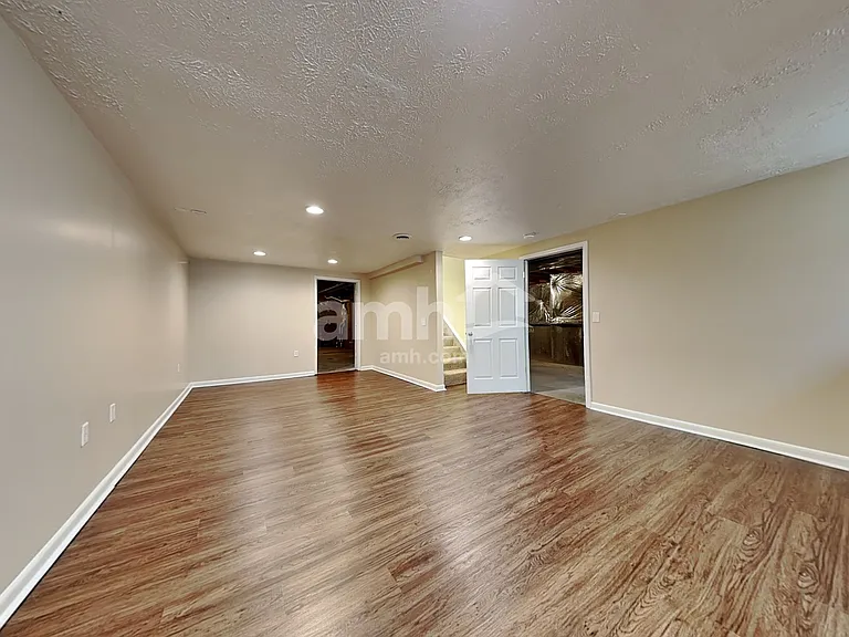 5671 Longbow Dr — Photo 28