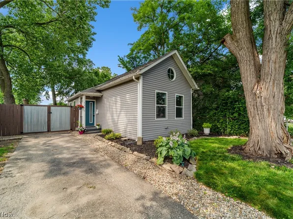 1615 Auburn Ave, Cleveland, OH 44113