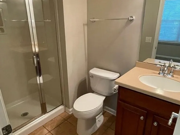 1054 Drayton Ct — Photo 16