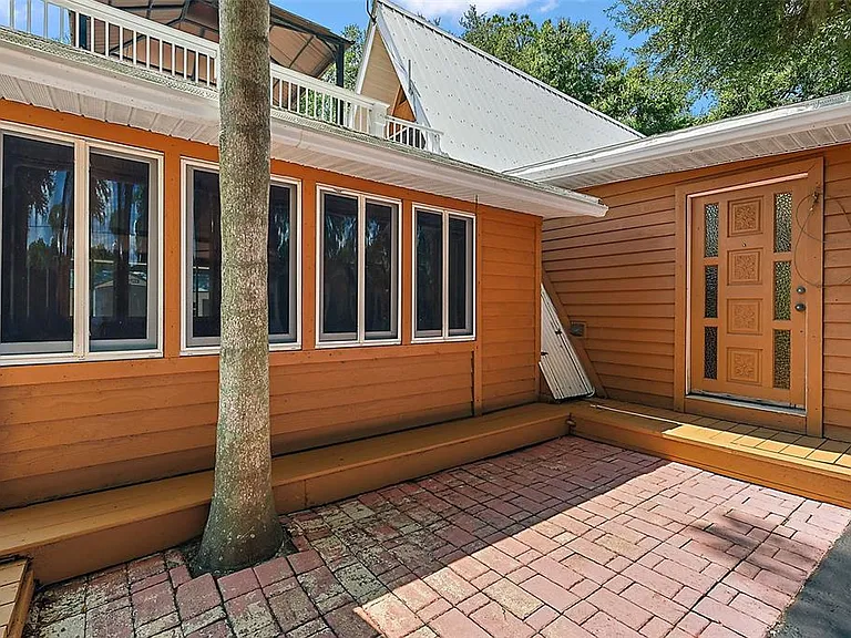 507 Lakeshore Dr — Photo 36