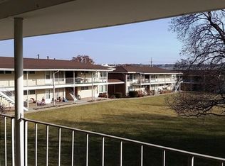 7830 Harney St APT 1, Omaha, NE 68114