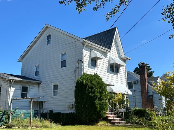 32 Martin Ave FLOOR 2