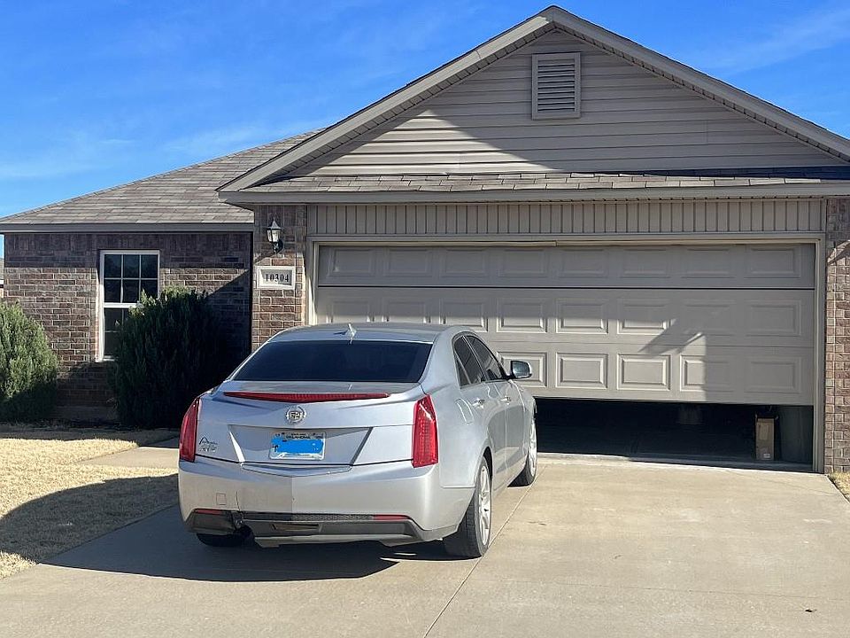 1st image of 10304 Hidden Village Dr