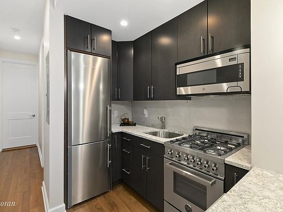 3rd image of 348 E 89th St APT 1E