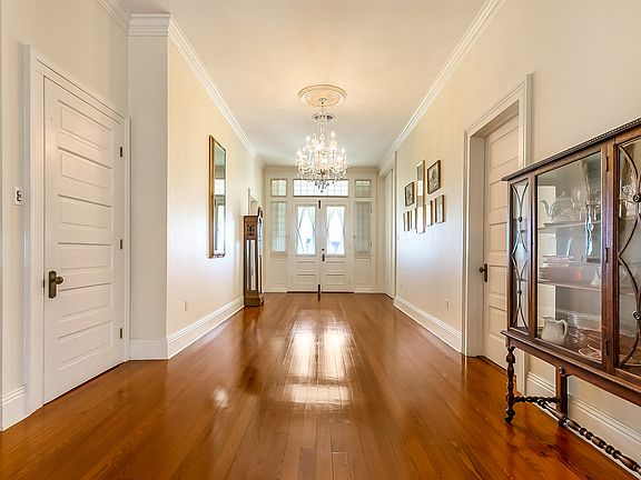 5th image of 166 Gainey Pl