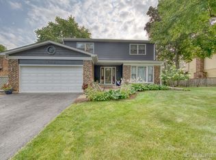 1518 Applegate Dr, Naperville, IL 60565