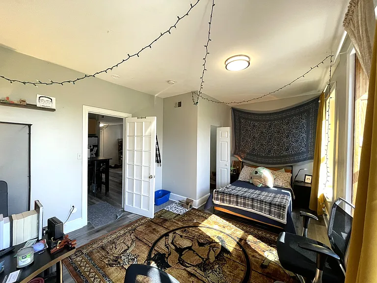 1256 N Bosworth Ave #3 — Photo 14