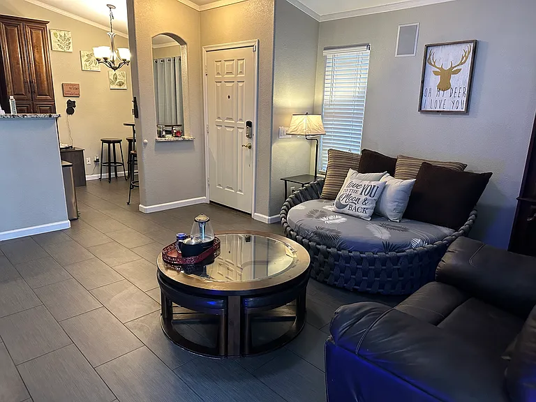 2058 S Voyager Dr — Photo 12