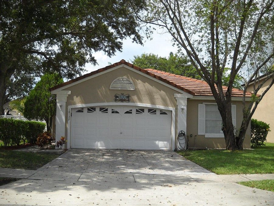 1st image of 18132 NW 19th St