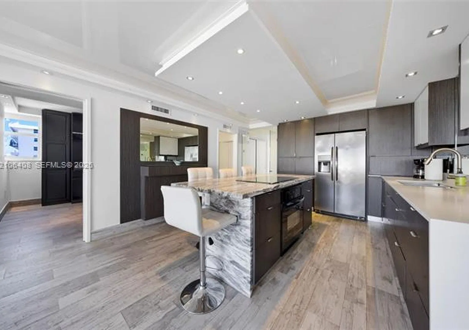 401 Ocean Dr cu-801, Miami Beach, FL 33139 — Photo 1