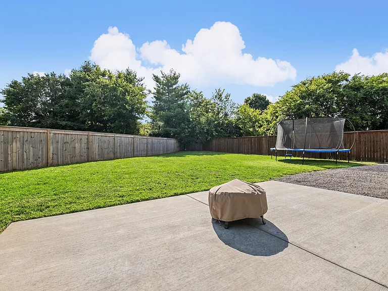 457 Goodman Dr — Photo 33