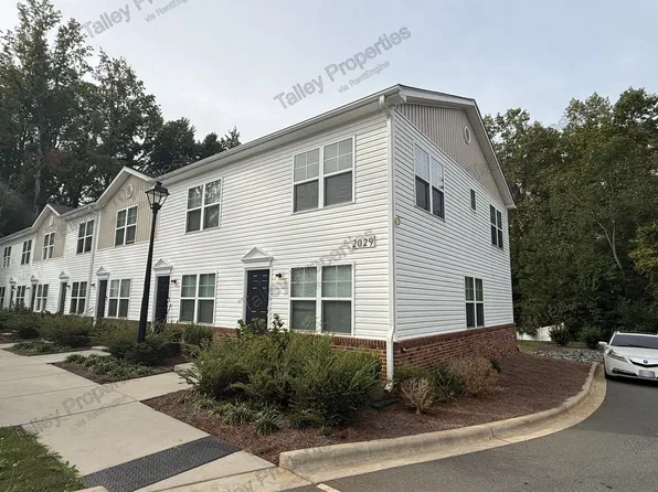 2029 Oakdale Rd APT Z, Charlotte, NC 28216