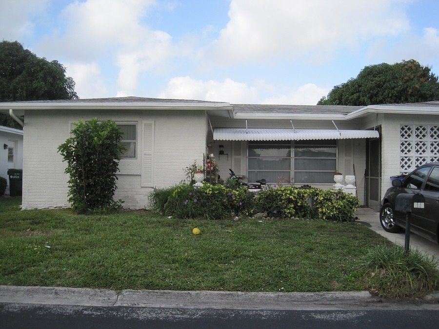 1st image of 735 NW 75th Ave