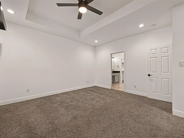 1343 Alpha Ln — Photo 30