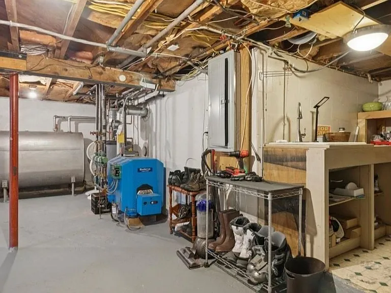 510 Sagamore Rd — Photo 17