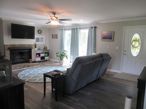 5th image of 1336 Farmwood Dr
