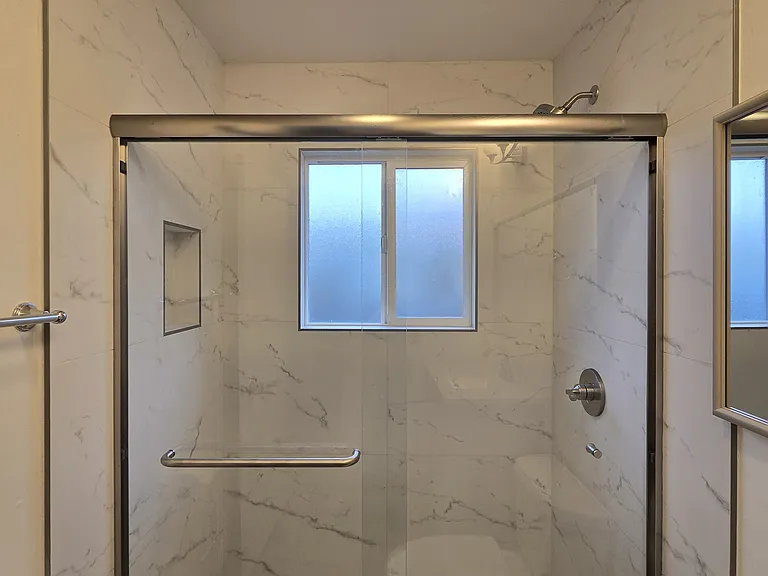 910 Academy Ave — Photo 11