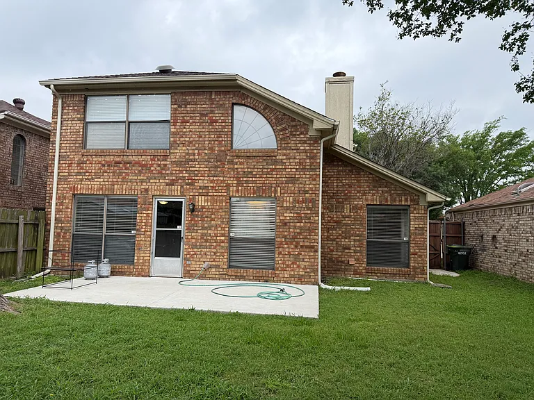 6812 Century Cir — Photo 21