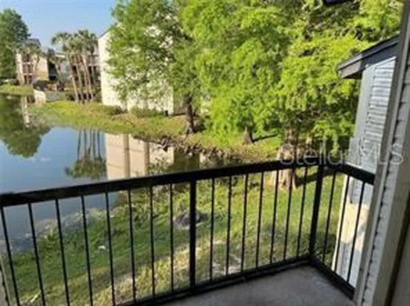 1956 Lake Atriums Cir, Orlando, FL