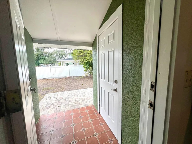 3302 N Lincoln Ave — Photo 19
