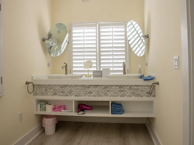 506 N Lakeside Dr — Photo 14