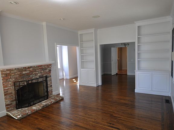 5th image of 2490 Poppy Dr