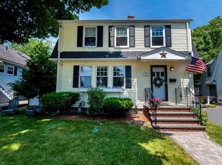 33 Youngs Rd, Dedham, MA 02026