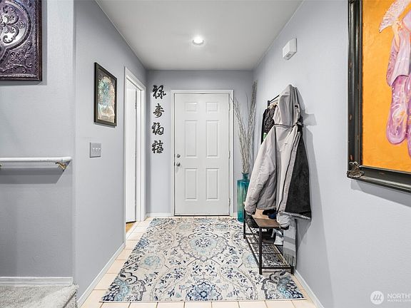 5th image of 4802 Nassau Avenue NE #122