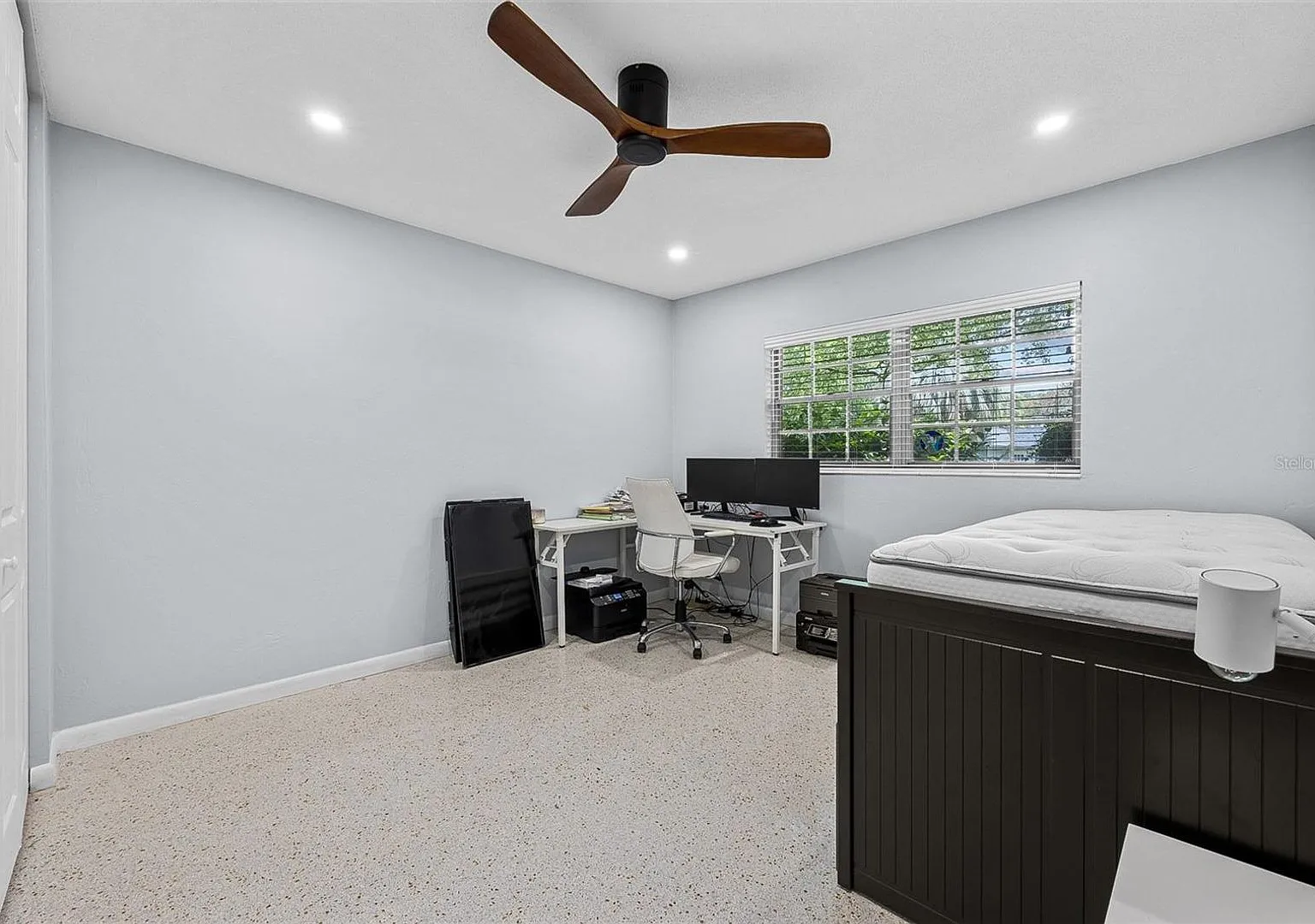 Luxury Living Awaits at 2288 NW 21st Ave, Gainesville, FL — Photo 4