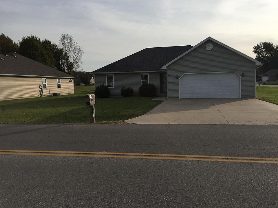 2nd image of 3102 Scotty Dr