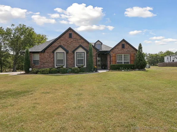 9482 E 500th Rd, Claremore, OK 74019