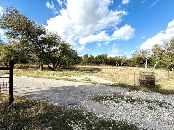 1360 County Road 233, Florence, TX 76527
