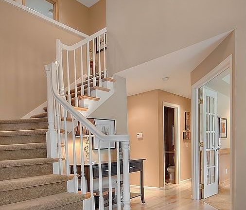Entry Foyer