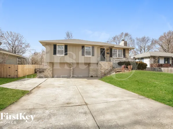 706 SW Merritt St, Lees Summit, MO 64081