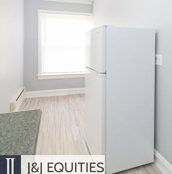 3257-3267 W. Wrightwood Ave — Photo 7