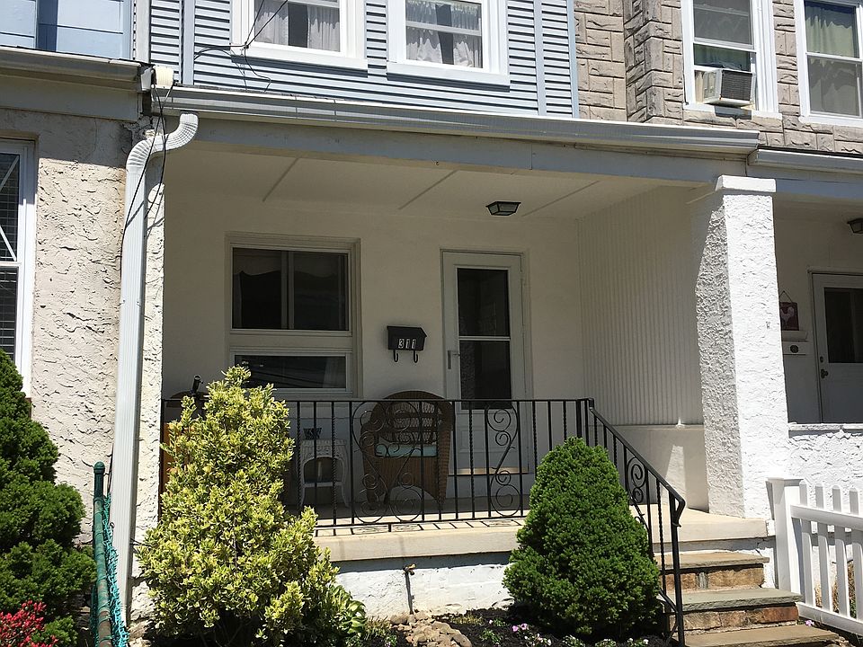 311 Woodbine Ave
