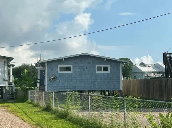 21 Tindel St, Clear Lake Shores, TX 77565