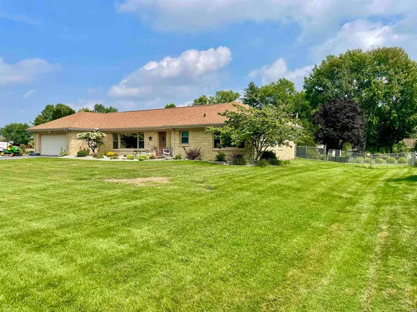 1105 S Buffalo St, Warsaw, IN 46580
