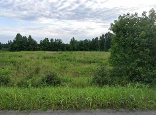 662 Levi Rd #4, Green Bay, VA 23942