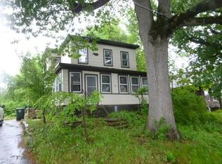132 Princeton St, Leominster, MA 01453
