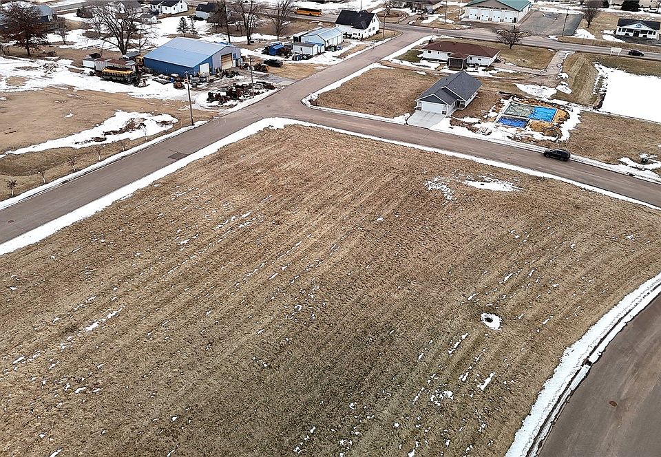1st image of 36187 Aspen Court