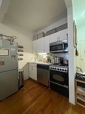 Rented by Smart City Real Estate LLC | media 12