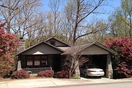 2nd image of 10 Bungalow Village Way