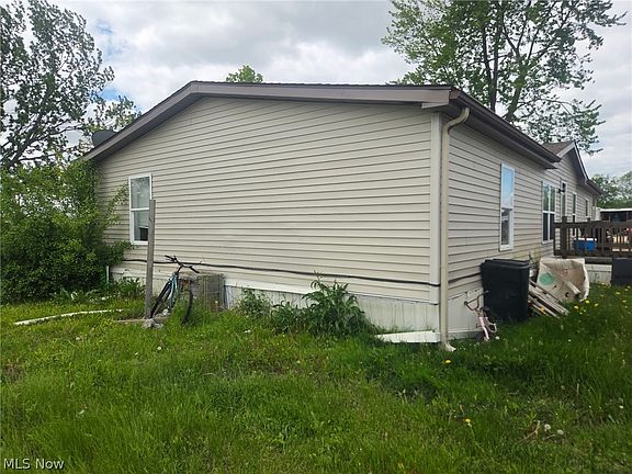 3rd image of 27696 Oregon Rd #216