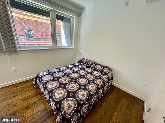 4th image of 1501-19 N 31st St Unit 205