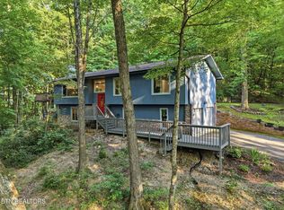 104 Connors Pl, Oak Ridge, TN 37830