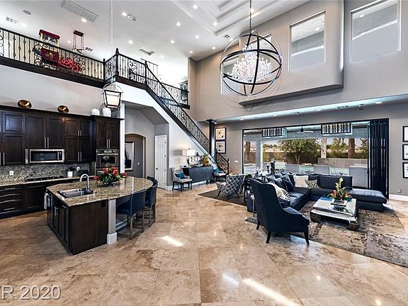 4th image of 6335 Bellisima St