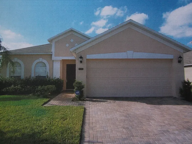 10190 Granite Bay Dr — Photo 1